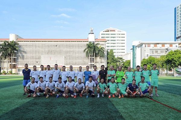 Giao hữu bóng đá giữa FC Liên quân các nhà báo tại Hà Nội – FC Trường Đảng