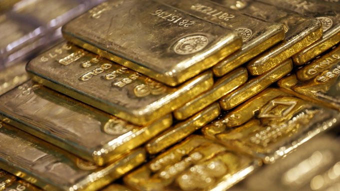 Giá vàng hôm nay 2/7: Tin tốt từ kinh tế Trung Quốc khiến giá vàng hạ nhiệt