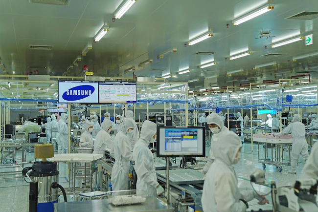 Apple và Samsung sang Việt Nam, cơ hội và thách thức