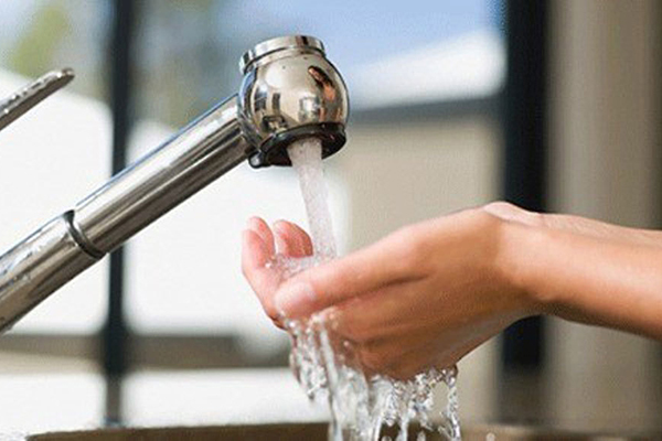 Hà Nội thông qua phương án giảm giá nước sạch 4 tháng cuối năm cho người dân