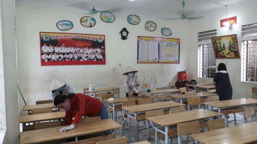 Hà Nội: Các huyện ngoại thành hối hả chuẩn bị đón học sinh đi học trở lại