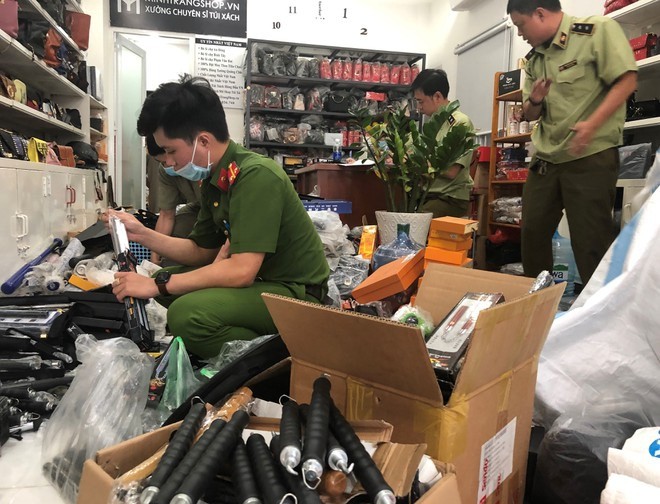 Cận Tết Nguyên đán, TP Hồ Chí Minh đẩy mạnh công tác chống hàng giả