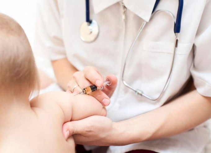 Sở Y tế Hà Nội thông tin chính thức việc tiêm nhầm vaccine cho 18 trẻ sơ sinh tại Quốc Oai