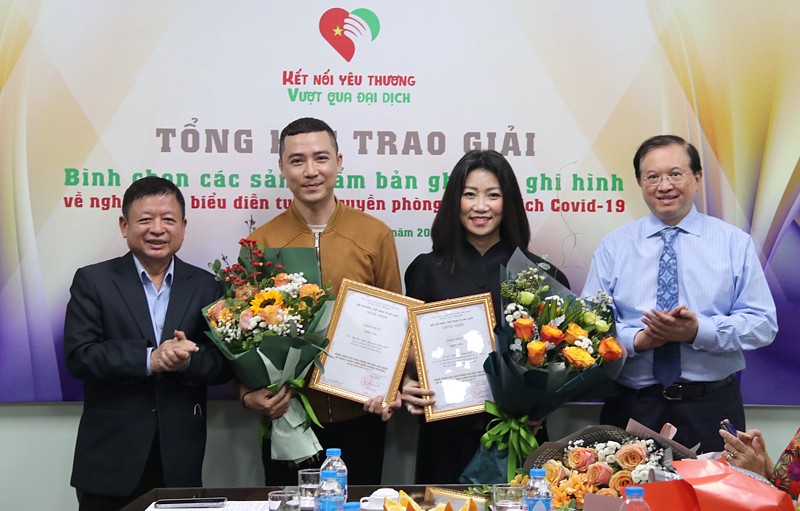 Nhà hát Múa rối Thăng Long đoạt giải Nhất biểu diễn tuyên truyền chống dịch