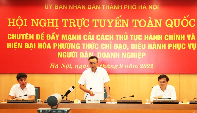 Chủ tịch UBND TP Hà Nội: Phân cấp, ủy quyền về thủ tục hành chính là động lực để cán bộ, công chức làm tốt hơn