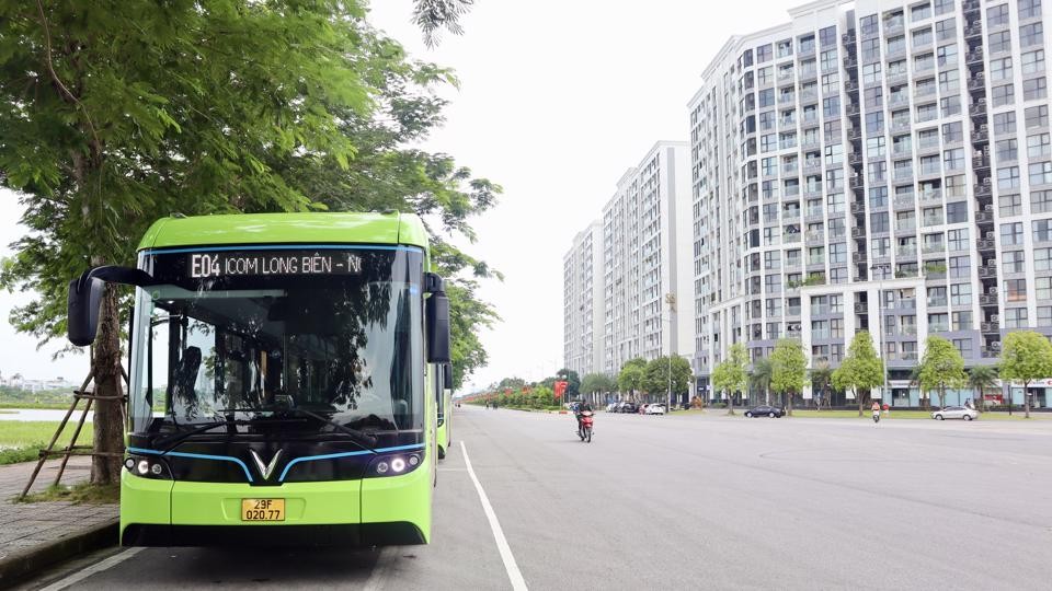 Hà Nội khai thác toàn bộ 9 tuyến buýt điện