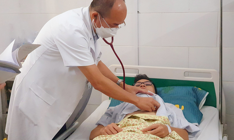 Số ca mắc và nhập viện do sốt xuất huyết tại Hà Nội tiếp tục tăng mạnh