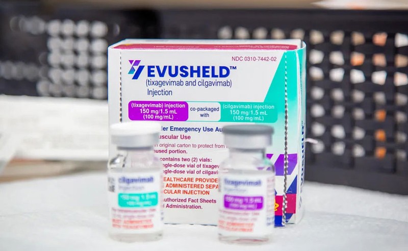 Bộ Y tế thông tin liên quan đến tính an toàn của thuốc Evusheld điều trị COVID-19