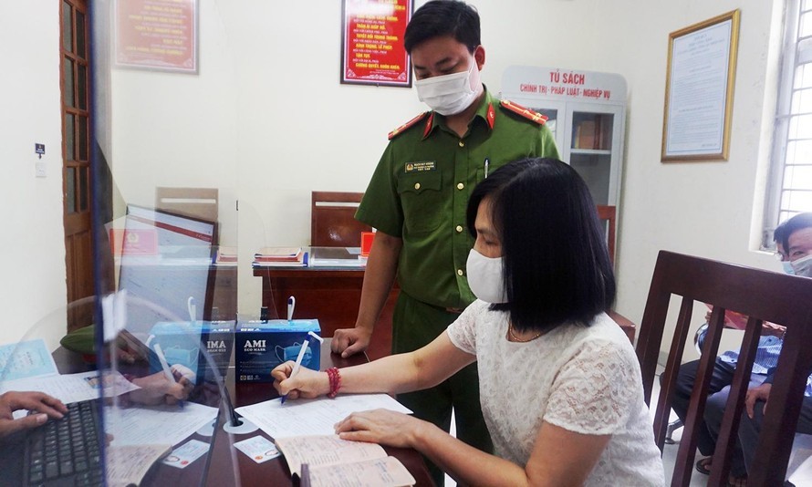 Công an TP Hà Nội thực hiện bãi bỏ quy định về lệ phí đăng ký cư trú