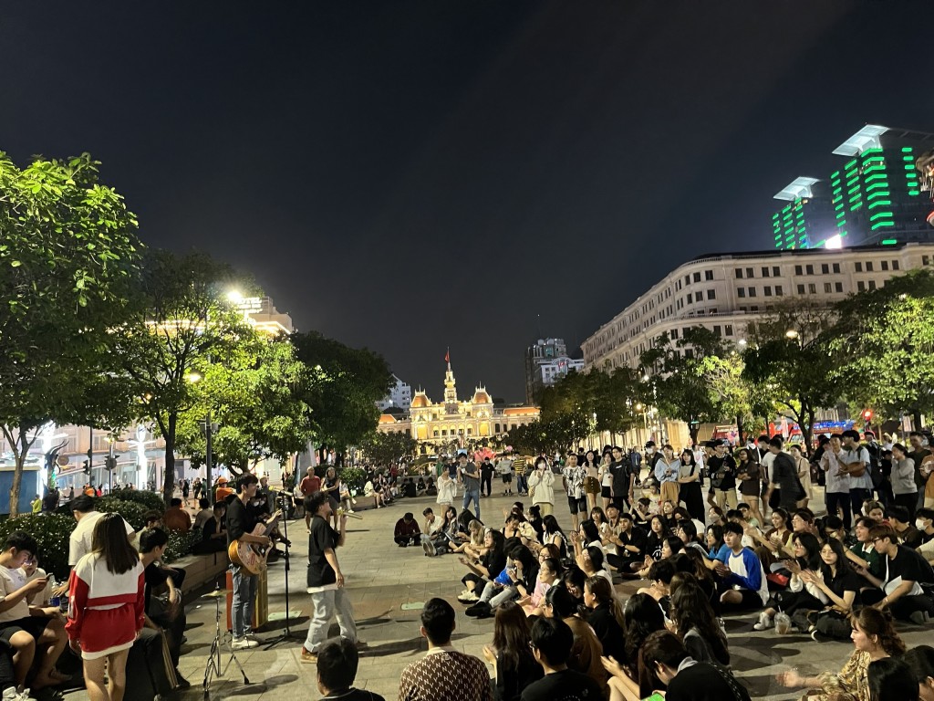 TP Hồ Chí Minh: Chấn chỉnh tình trạng mất an toàn trật tự tại phố đi bộ Nguyễn Huệ