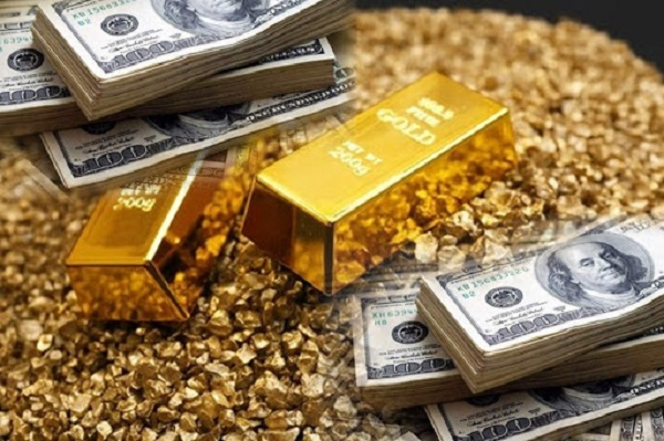Bốn tháng đầu năm 2023, giá vàng và đô la Mỹ đều tăng