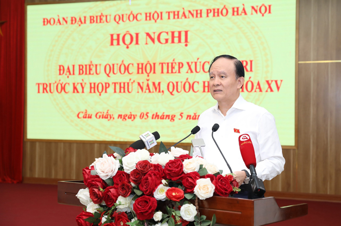 Chủ tịch HĐND Thành phố Nguyễn Ngọc Tuấn tiếp xúc cử tri quận Cầu Giấy