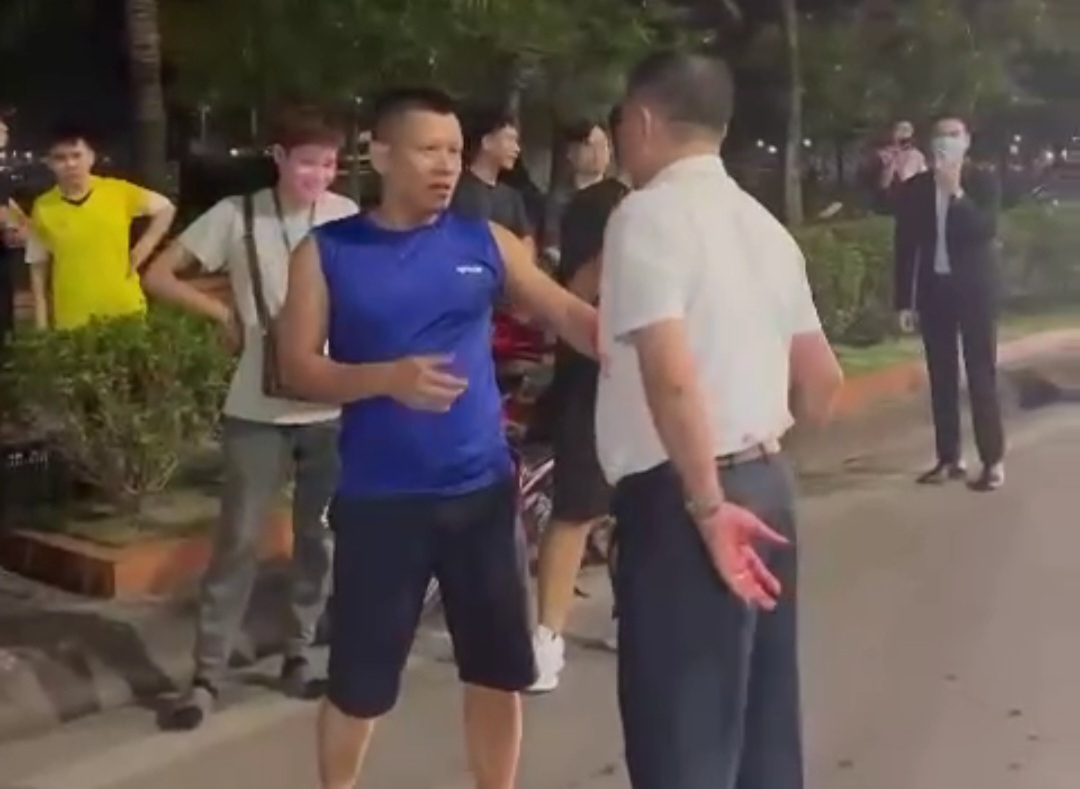 Quảng Ninh: Tạm đình chỉ công tác Trưởng Công an phường Bãi Cháy lăng mạ, dọa đánh người